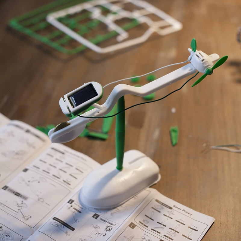 6-In-1 Solar-Power Robot Kit A - огляд і ціна Solar Powered Robot Kit 14 In 1